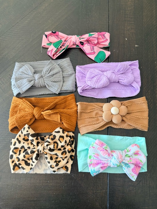 Other - Set Of 7 Bows